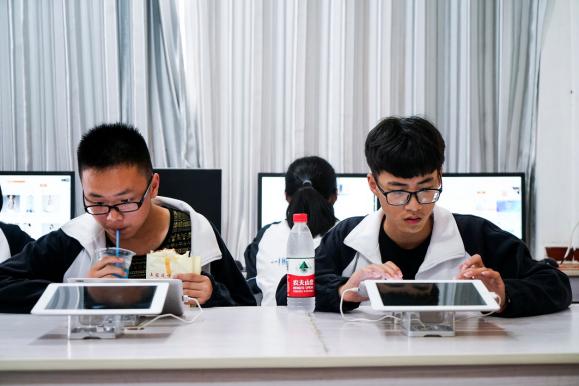 娣樺疂搴楅摵鏄庢槦鍚屾,娣樺疂搴楅摵鎺ㄨ崘鏄庢槦鍚屾