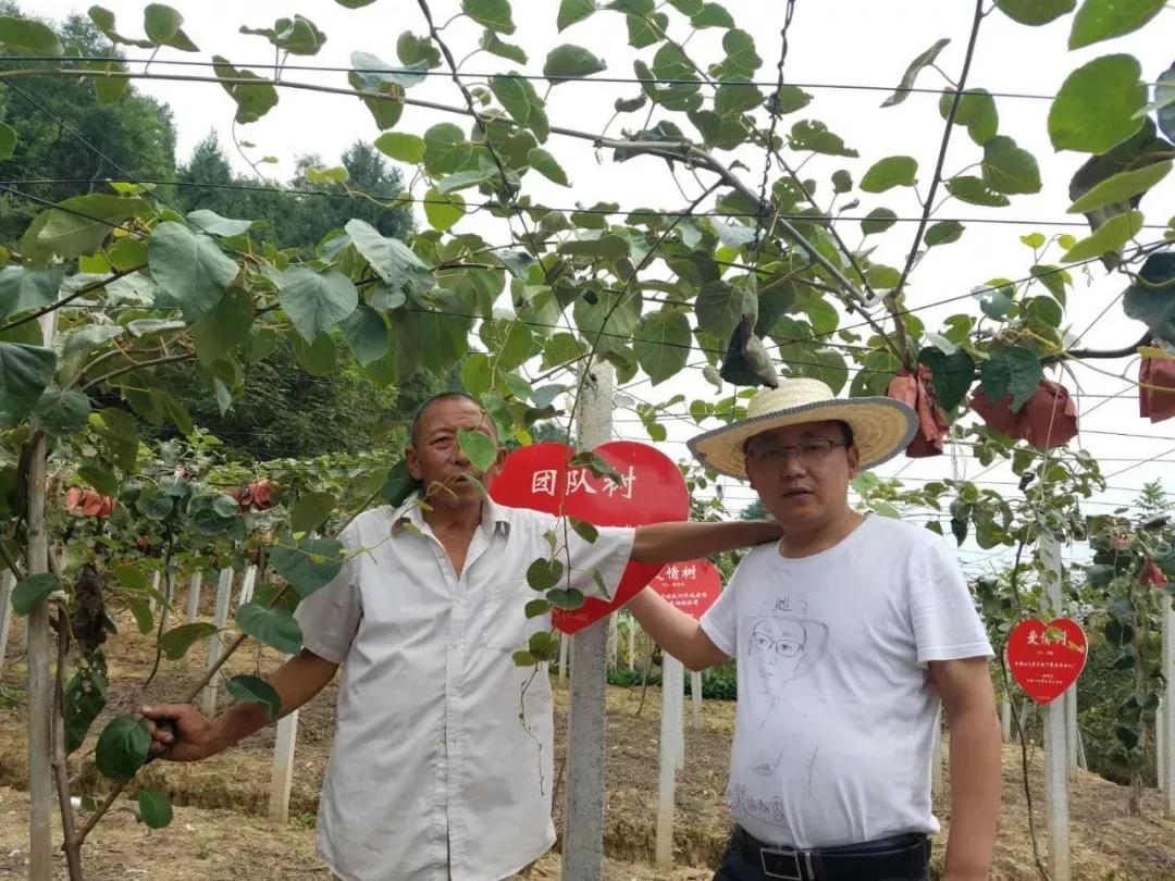 辞去30万年薪创业,放弃年薪40万创业到亏500万