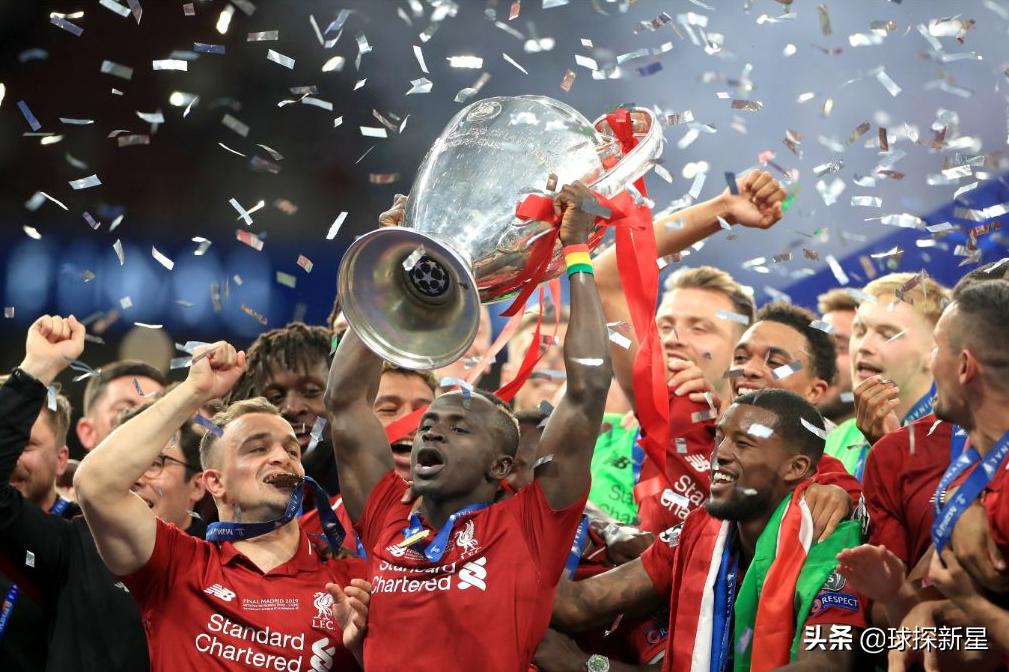 世界公认的足球历史前十球员,足坛史上最厉害的十大球星