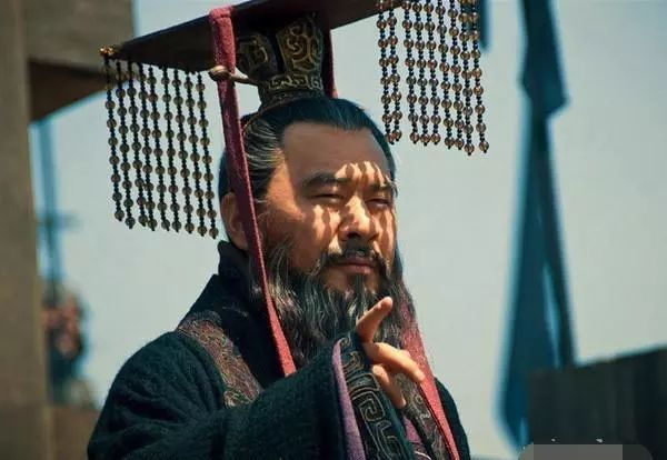 如果一个人经常说谎还值得信任吗,经常说谎的应该怎么让别人相信你