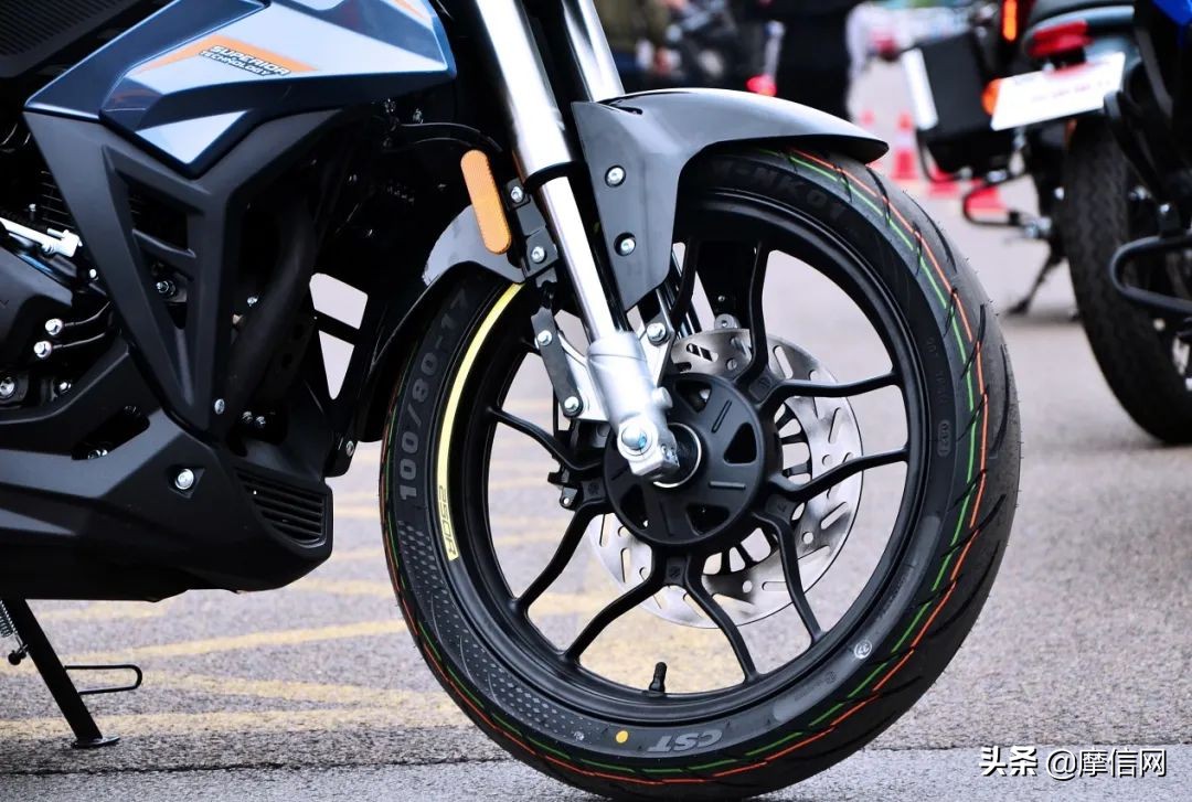 宗申250r试驾,宗申250r和新大洲本田190