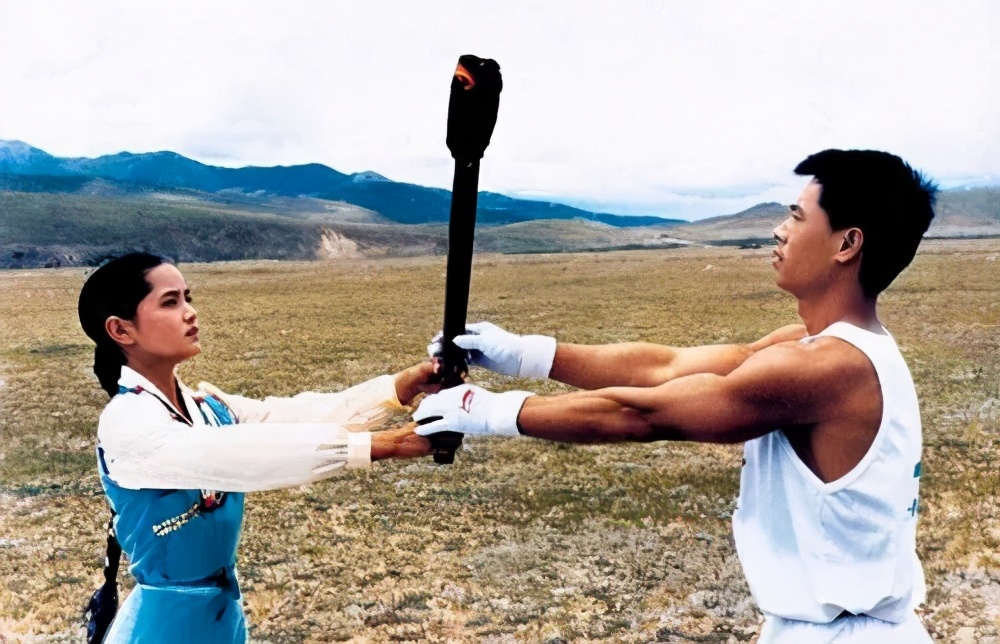 李宁30年改革史：从濒临破产到市值千亿，李宁做对了什么？