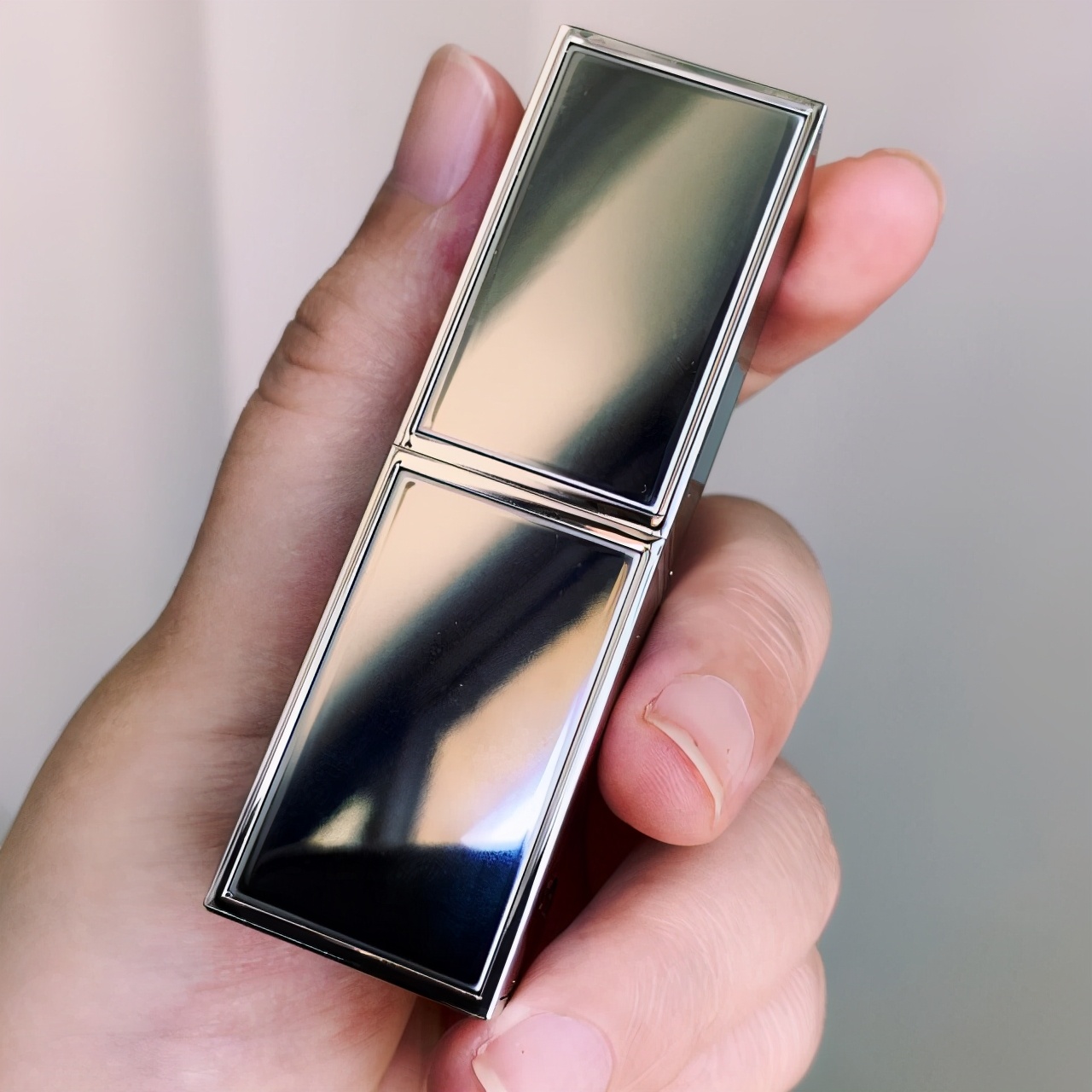 黄皮素颜夏季适合的口红平价,最近好看的口红哑光款有哪些