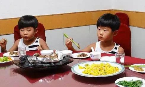 餐饮营销思维100个技巧,餐饮企业怎么做才能留下回头客