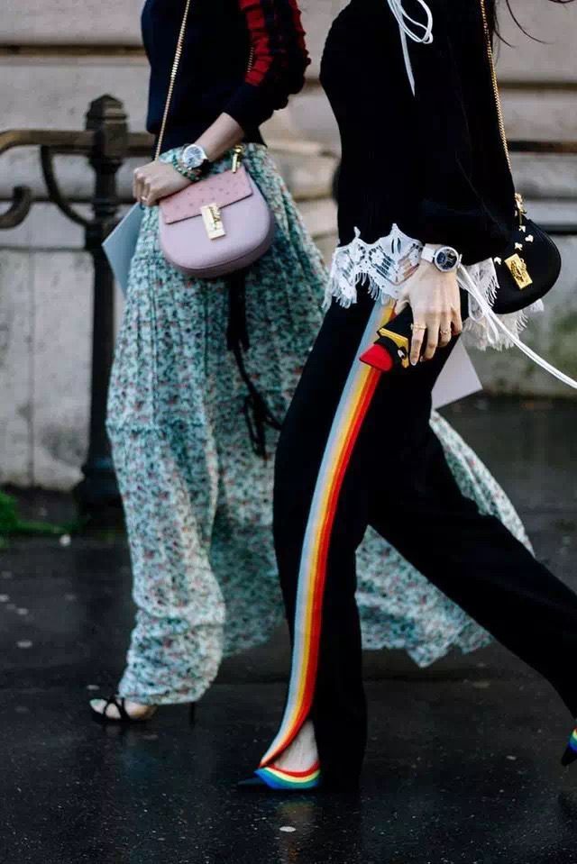 喜欢穿着简约的女人，来看看“复古运动风”，给你想象不到的时髦