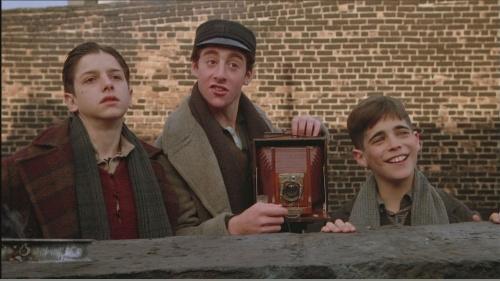 原片长10小时的电影剪成了4小时，但还是好长！看完了谈谈感想