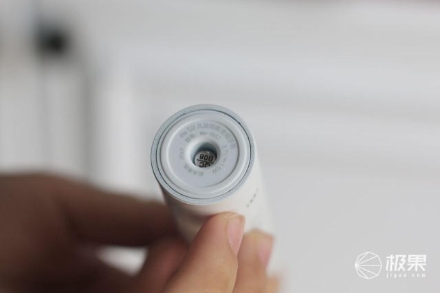 更懂儿童的儿童电动牙刷——iite牙小白S2体验