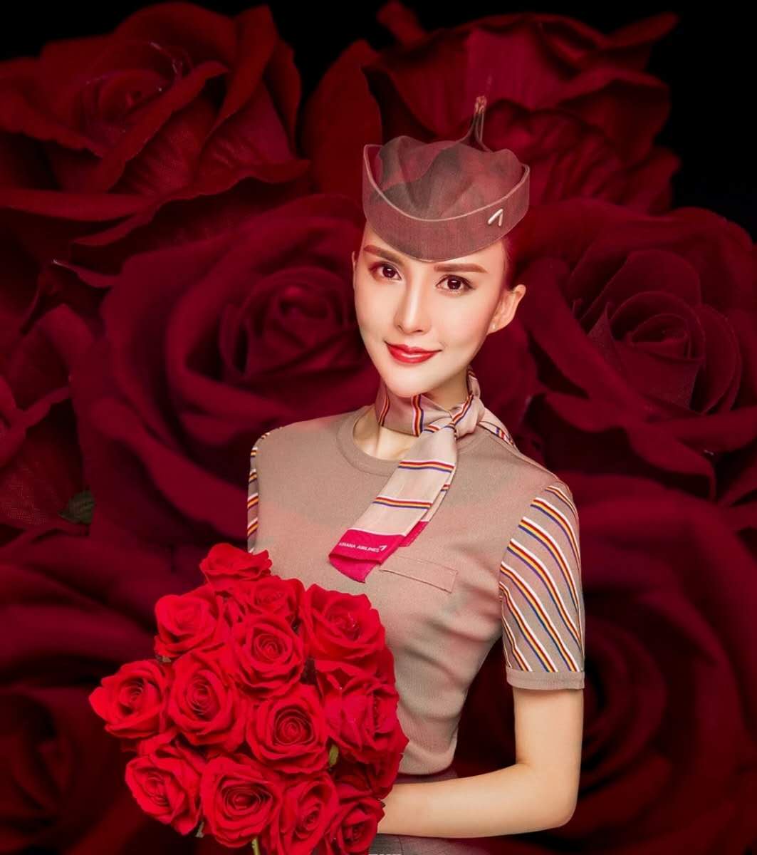 世界航空公司空姐制服,世界航空服