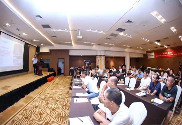 【维尼说车】极智冷链奥铃智慧冷链一体化解决方案河南上市