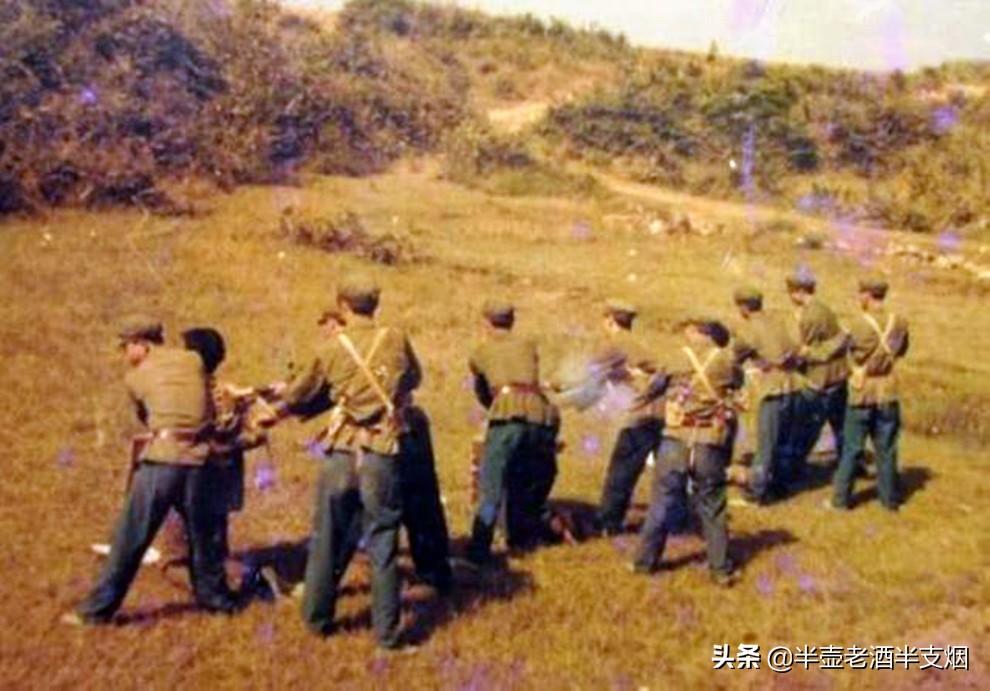 辛追夫人素纱襌衣如何被盗,辛追夫人的素纱襌衣有多薄