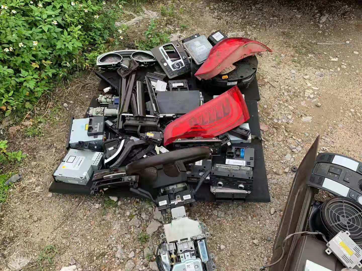 奥迪q707款v8,07款奥迪Q73.6