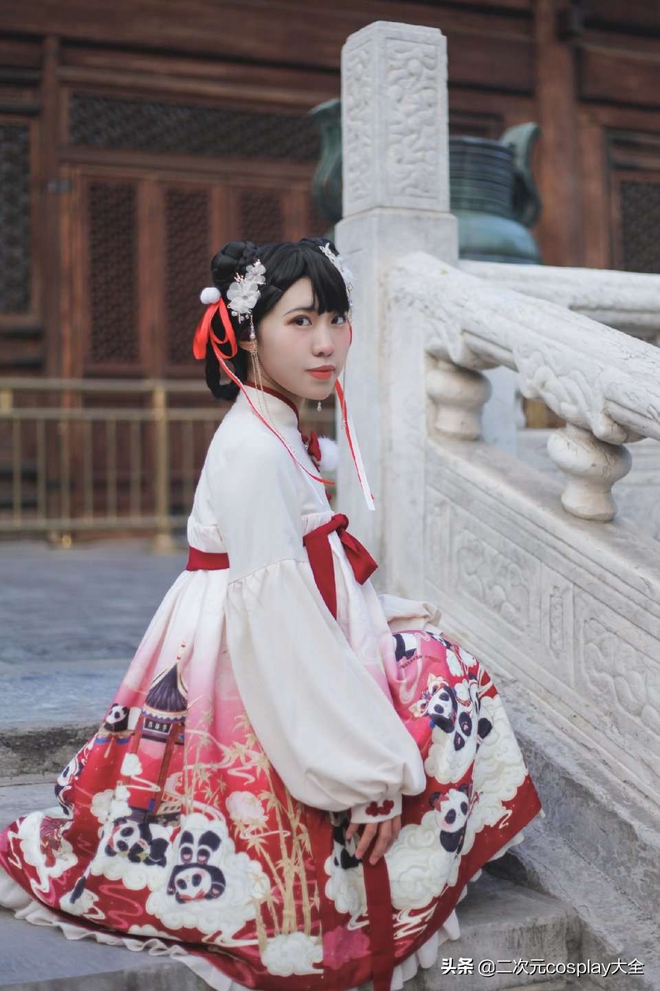 Lolita搭配造型，与对Lo裙的喜爱：专访入坑三年的lo娘