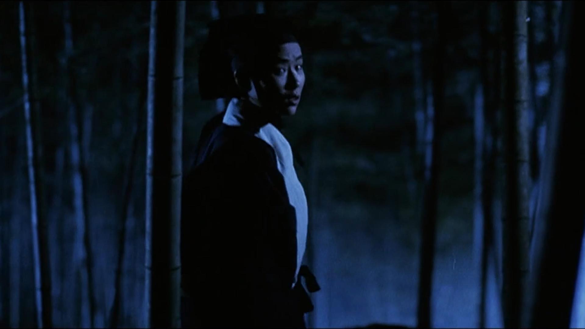 改编最大的《笑傲江湖》电影，高手们打来打去，小角色坐收渔翁利