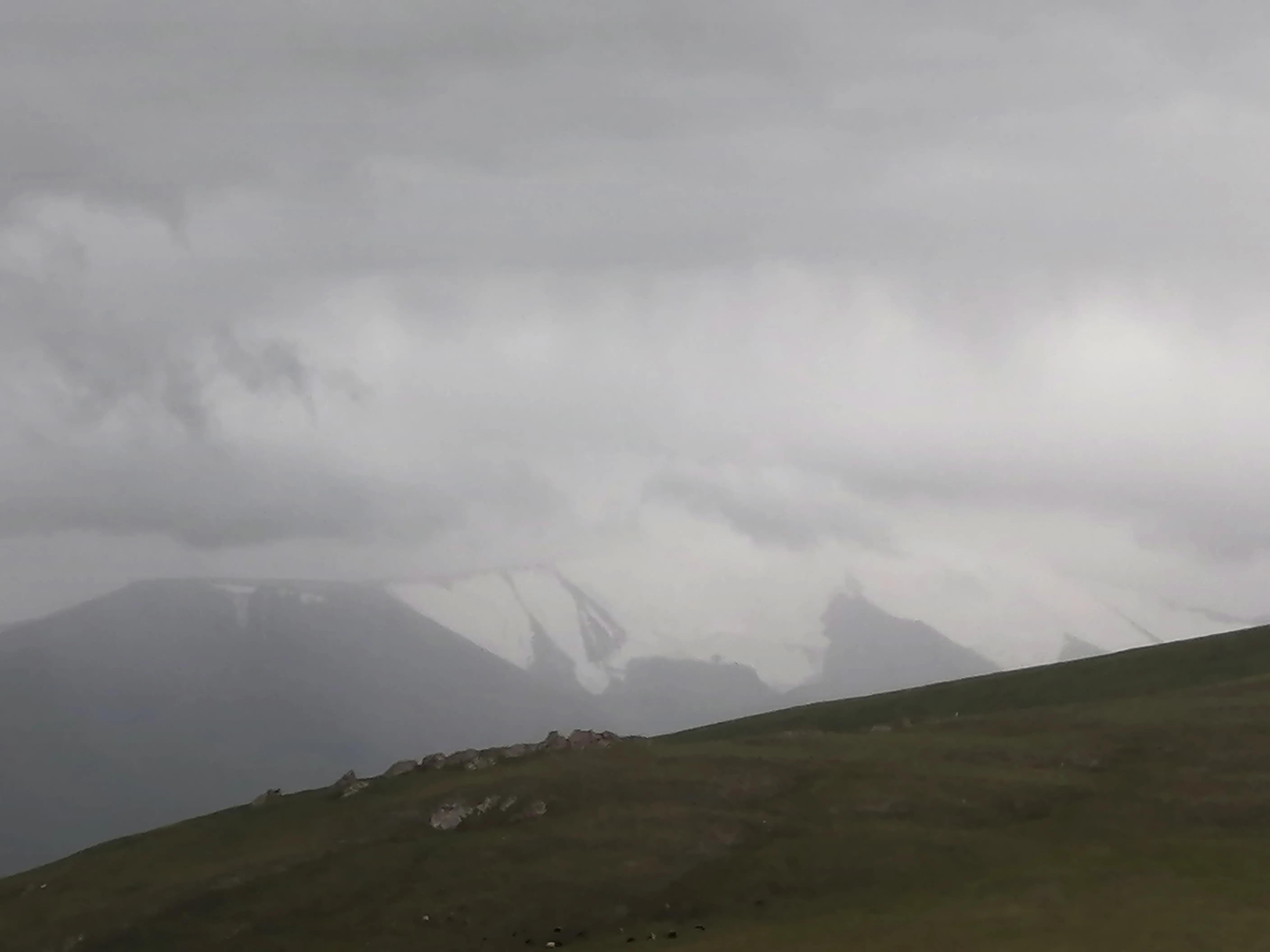 从乌鲁木齐到库尔勒3个小时公路,乌鲁木齐到和静走s301可以吗