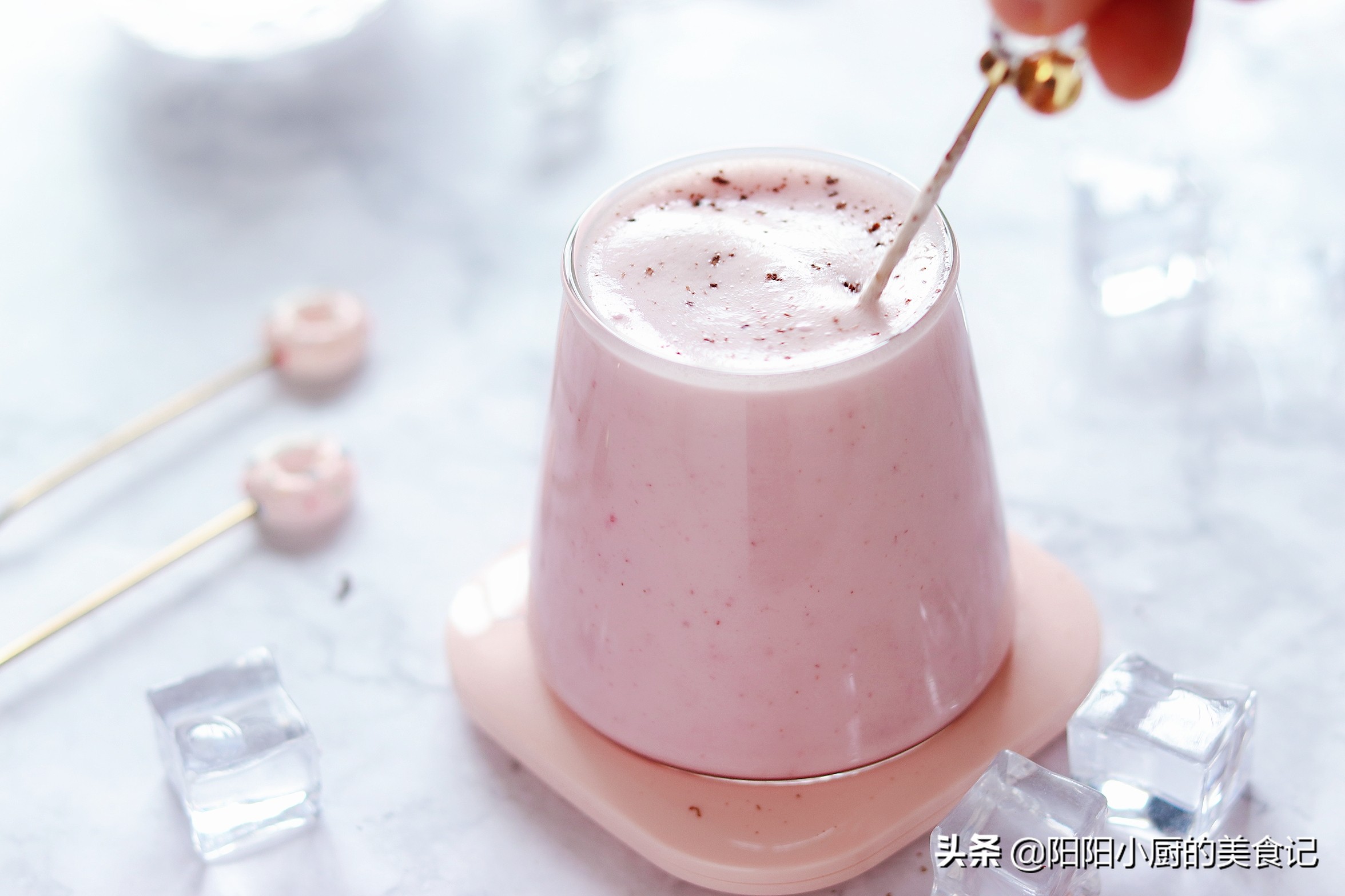 自制苹果汁怎样不变黑,苹果汁怎么做防止氧化变色