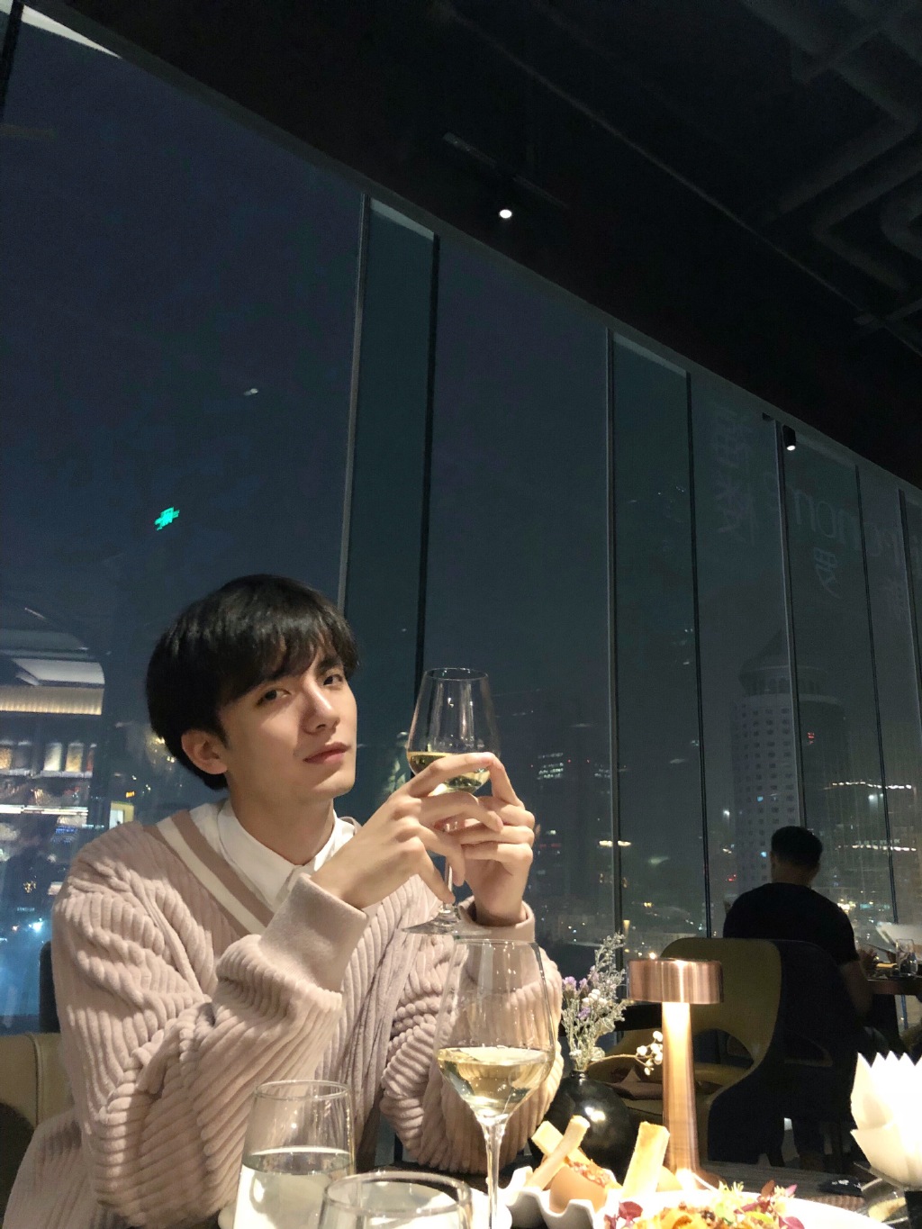 鏄撶儕鍗冪幒鐜嬭仾,鏄撶儕鍗冪幒鍜岀帇鎬濊仾鍚堢収