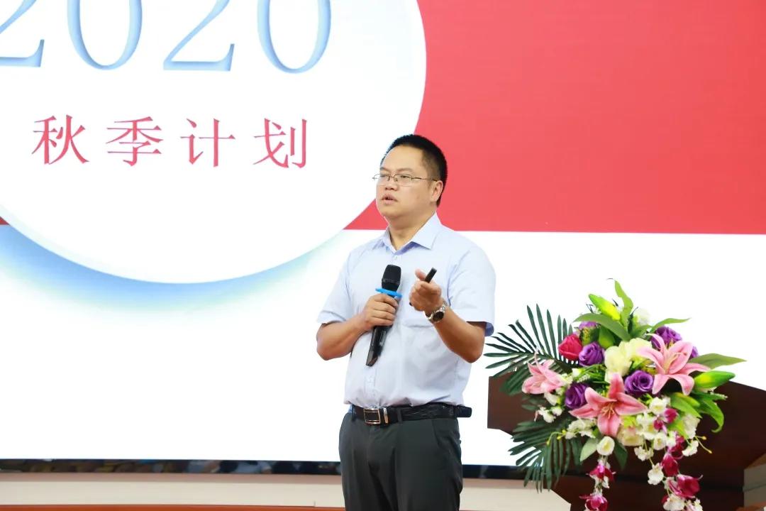 反思中前行总结中提升,反思中前行