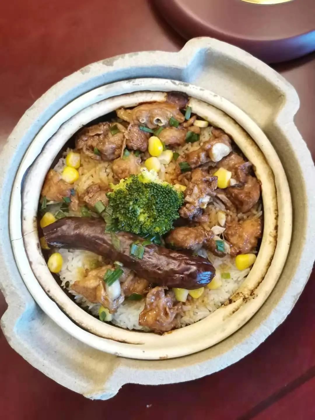 香港师傅教你做美食,香港正宗煲仔饭做法