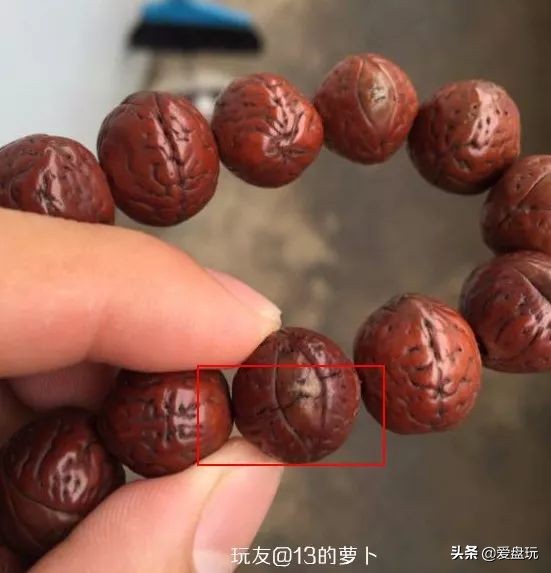 手串泡水了怎么盘玩容易包浆,沉香手串泡水了怎么恢复