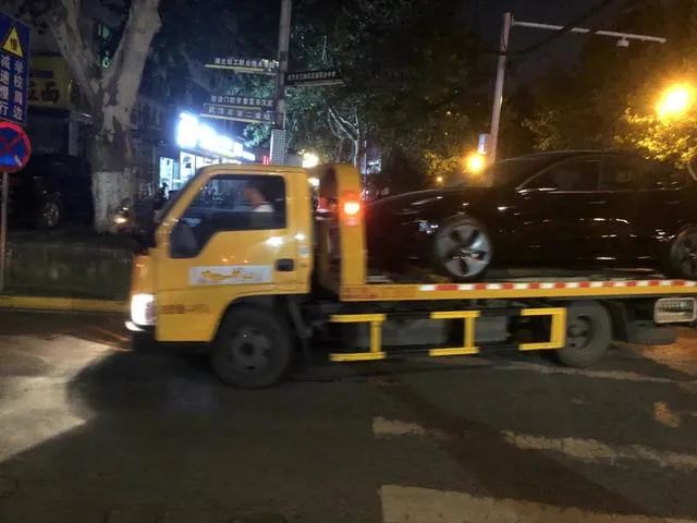 拼多多特斯拉事件,拼多多万人团特斯拉