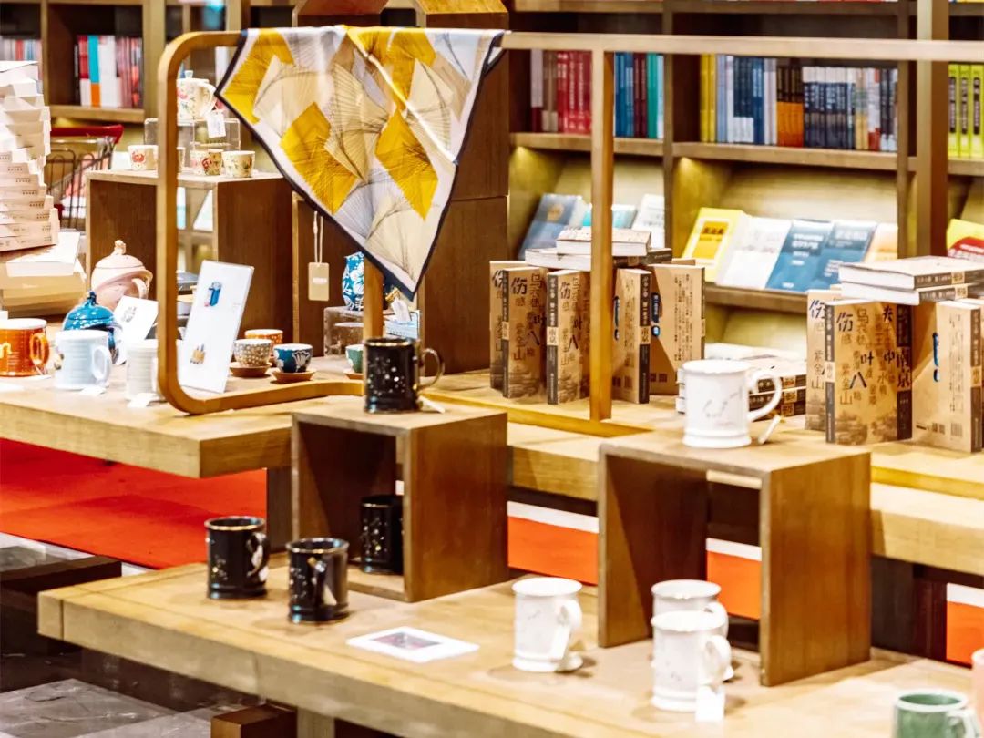 “书香鼓楼”地标，凤凰于飞，华丽转身