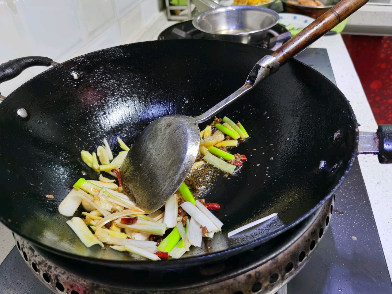 家常香辣虾做法简单,家常香辣虾简单做法大全