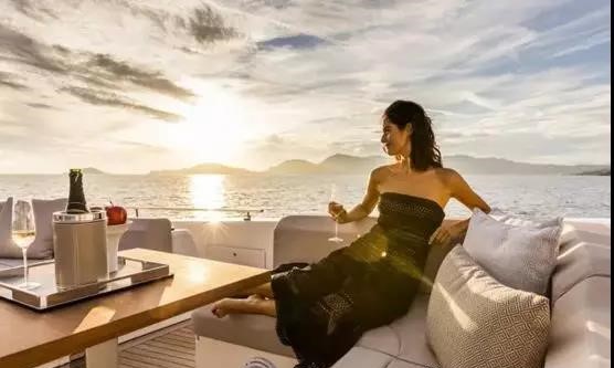 LPS精艺生活VIP尊享酒会携手GOBBETTO艺术树脂隆重亮相帝都