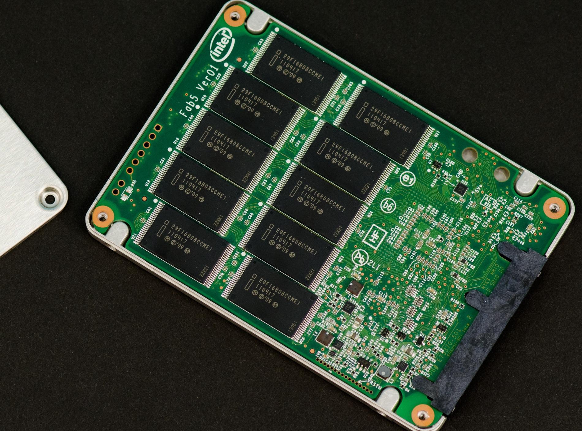 闪迪和金士顿三星固态,三星金士顿铠侠固态硬盘哪个好