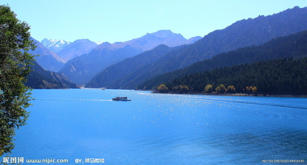 最美十大雪山航拍,最美天山奇峰风景视频