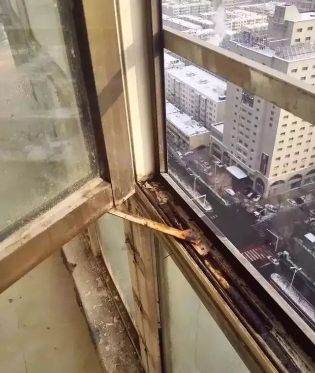 铝包木窗十大名牌,全国最便宜的铝包木窗户