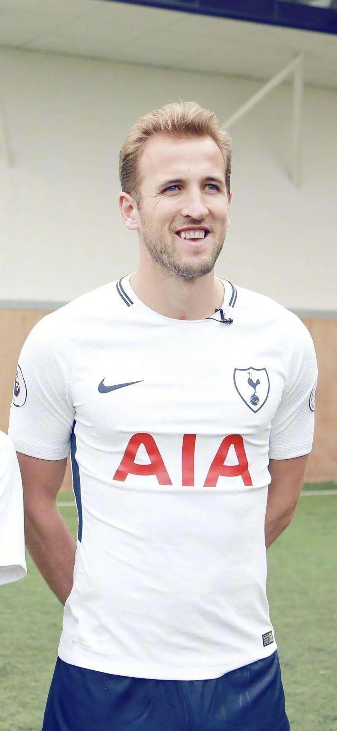 iphone14最新高清壁纸足球,iphonex高清壁纸足球