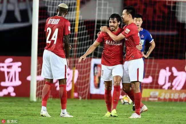 世界级教练为什么带不赢国足,世界级青训教练