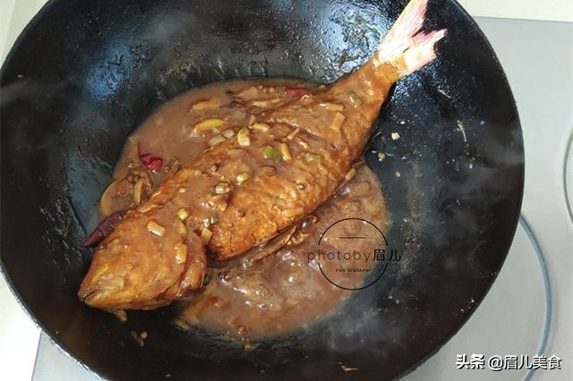 这种鱼虽小营养齐全市场价格不错,肉质鲜美和刺少的鱼