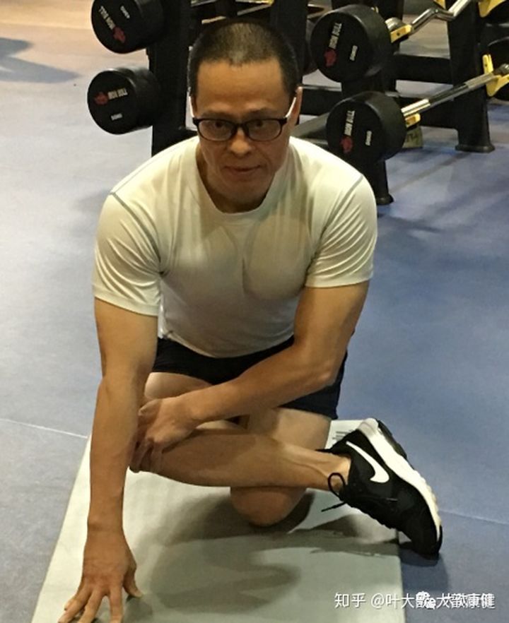 臀大肌损伤会导致髂嵴疼痛吗,臀大肌和腰肌疼