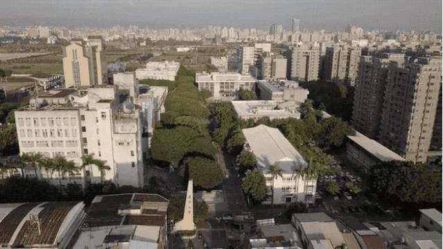 他花2.3亿造最美大学寝室，鼓励男女混居：这代年轻人别刻意吃苦