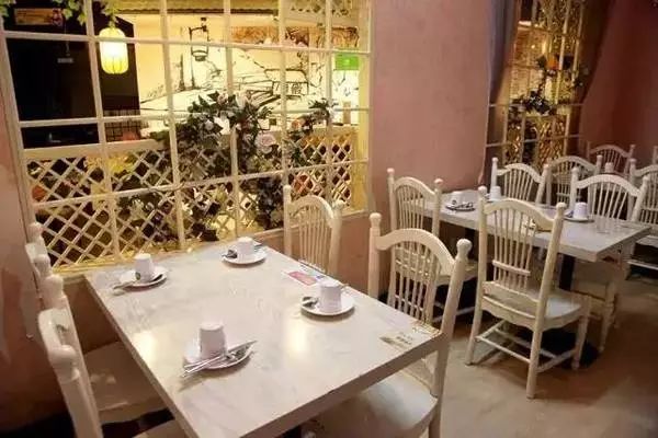 长沙有哪些明星开的店,长沙有哪些明星开的店铺