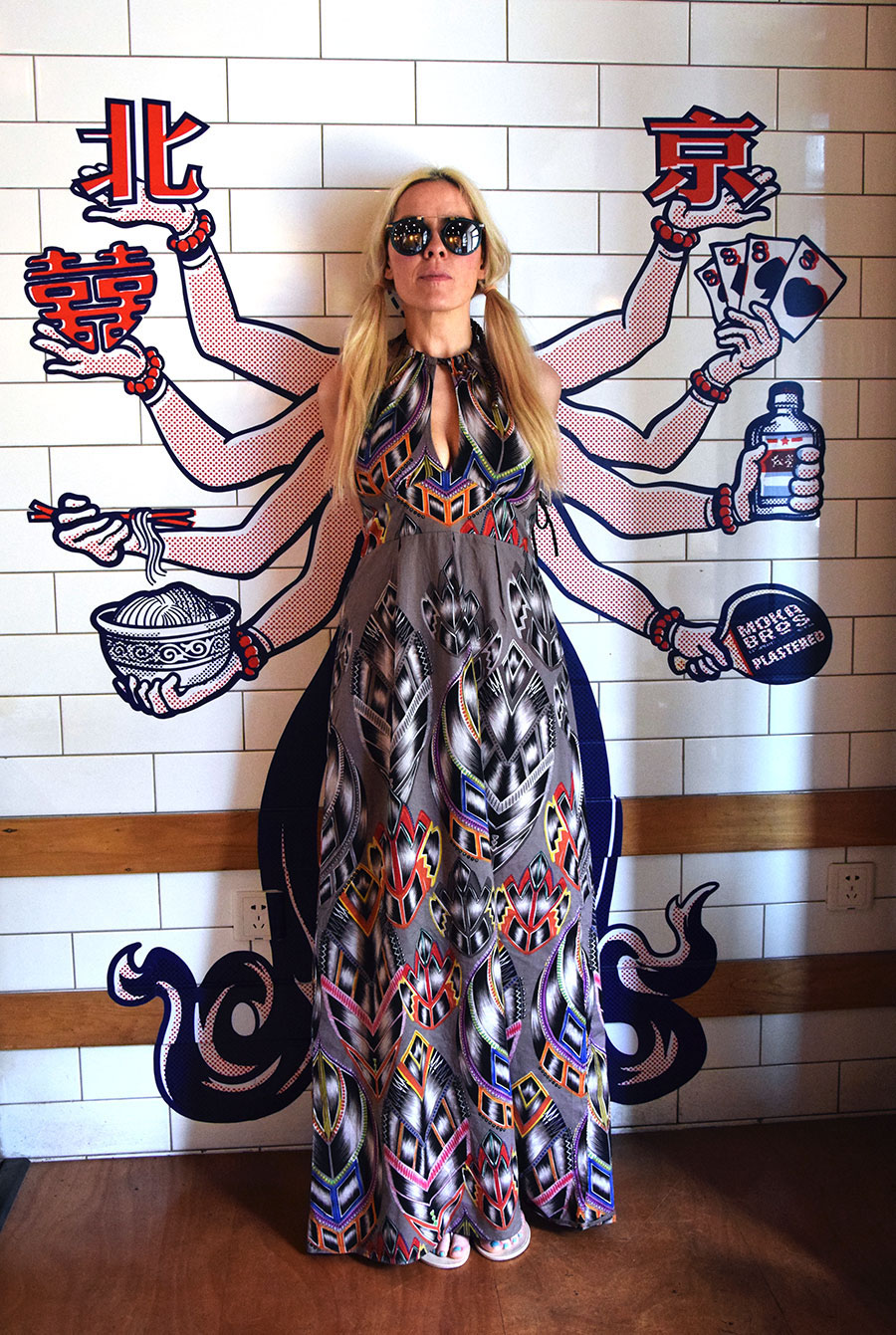 除了插画生猛，这家潮店如何把创意卖出上百万？