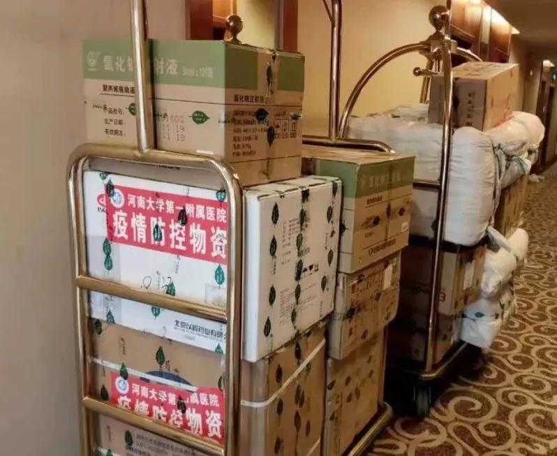 前方新闻播报,前方实时新闻播报