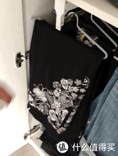 较深的衣柜怎么利用空间更好,门后空间利用衣柜