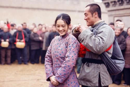 反抗命运的田小娥,一生经历4个男人,为何最后却死于挚爱之手?