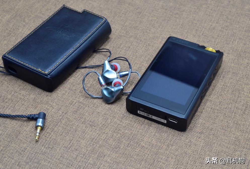 相当堆料？一言不合两三万，推力奇大非常hi-fi的音乐*放播**器墨菊