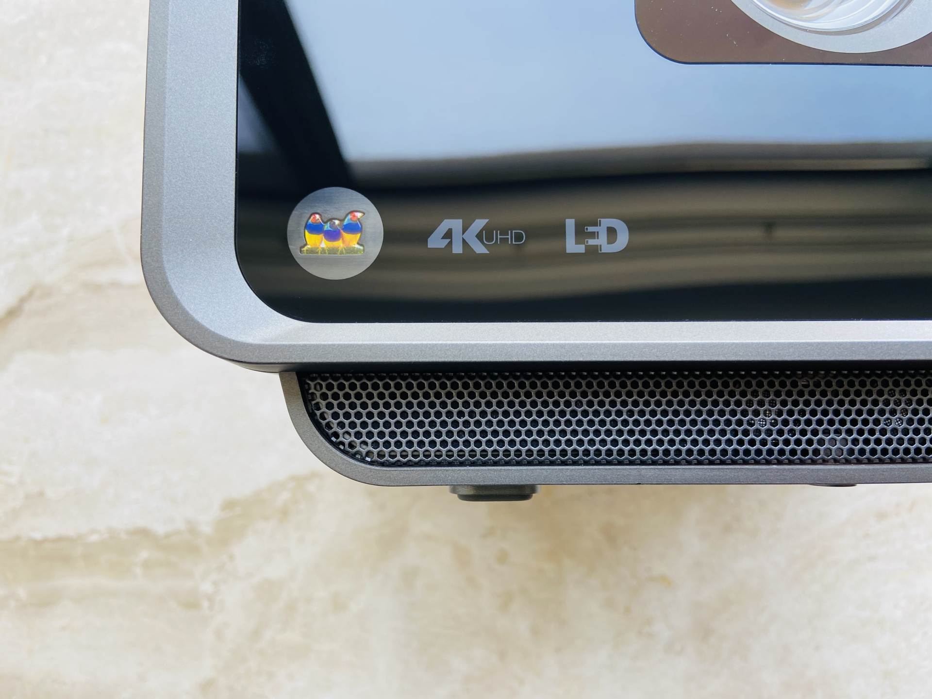 4k智能投影仪,智能4k声控投影仪