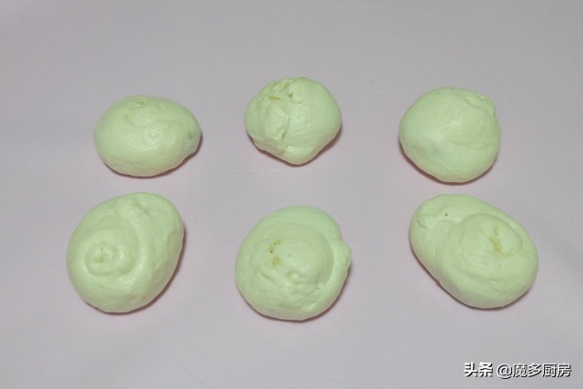 做出来的烧饼想要酥脆怎么和面,烧饼也能自己做和面有讲究