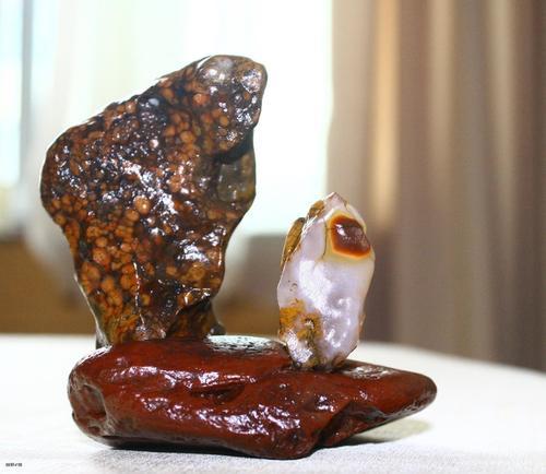 什么是玉髓它的功能是什么,真正的玉髓是什么样子