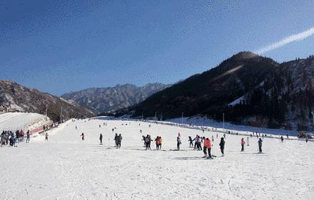 西安白鹿原滑雪场门票价格,西安高新区哪里有室内滑雪场