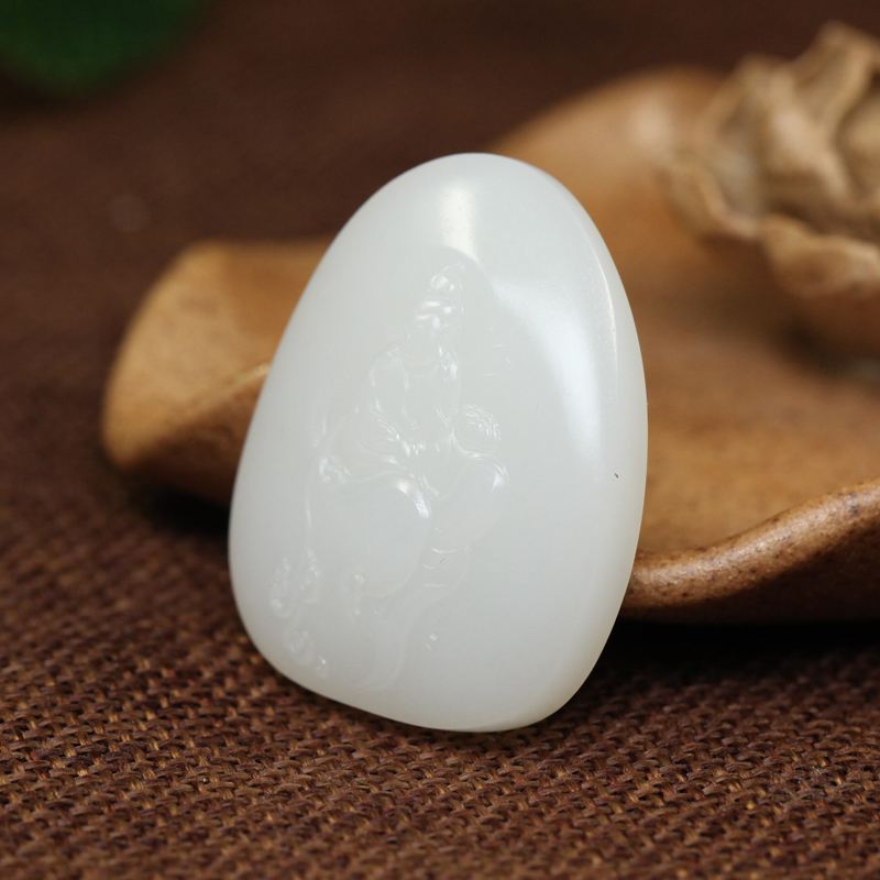 新疆和田山料新料,和田玉山料哪产地品质高