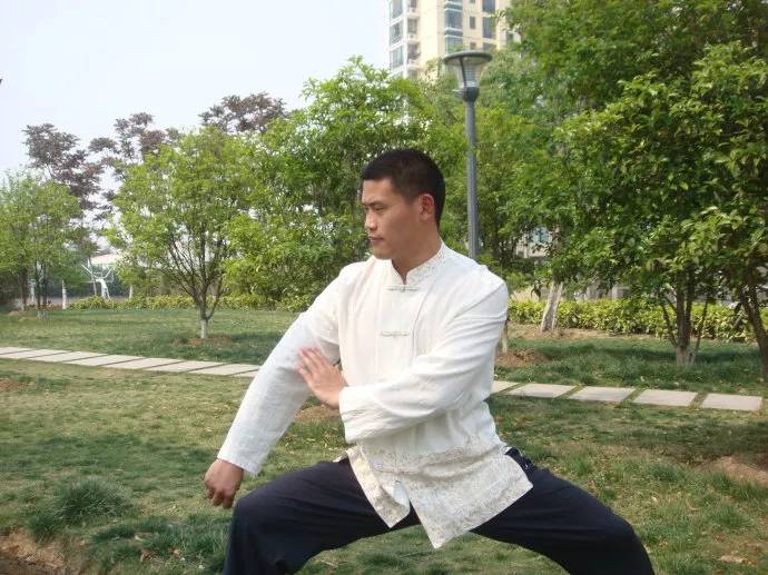 马步到底练什么,马步撑不住怎么办