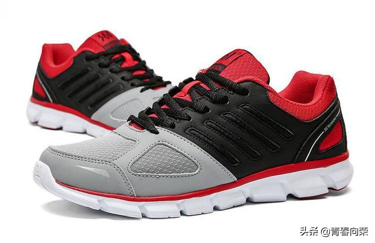 新手偏硬跑鞋推荐,新手缓震碳板跑鞋推荐