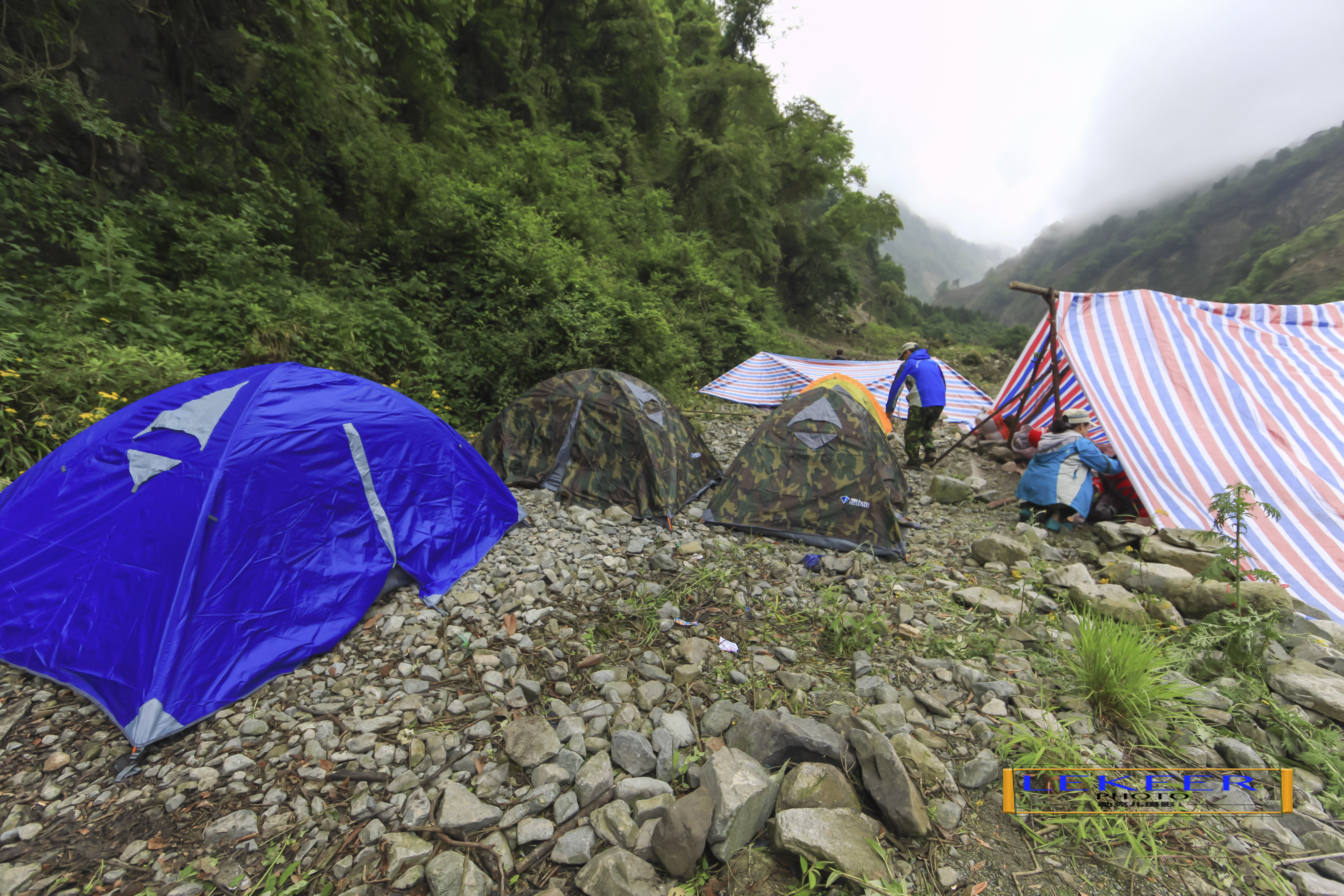 穿越无人区难忘的经历,穿越无人区后半夜的恐怖经历