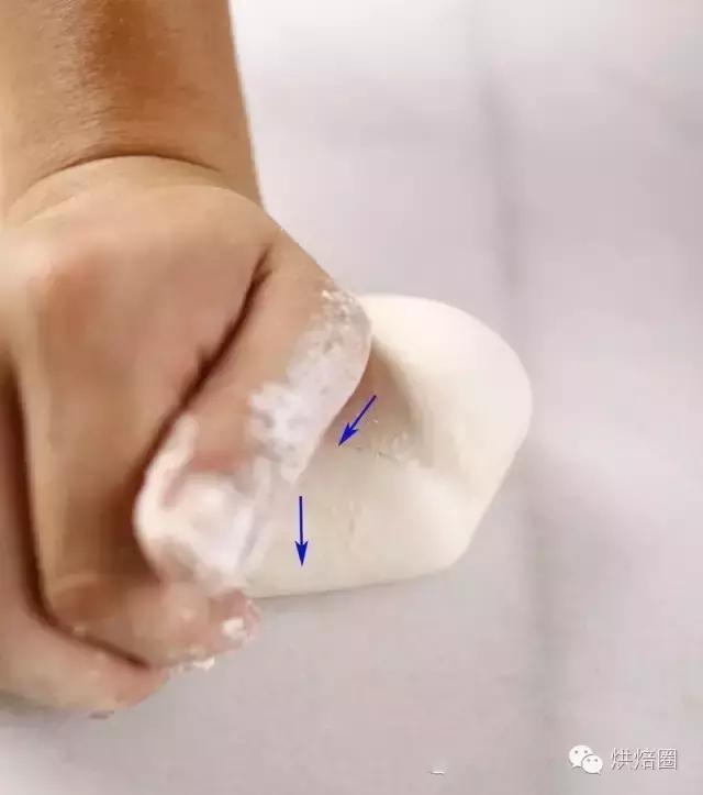 揉面如何快速出膜,手工揉面怎么出筋
